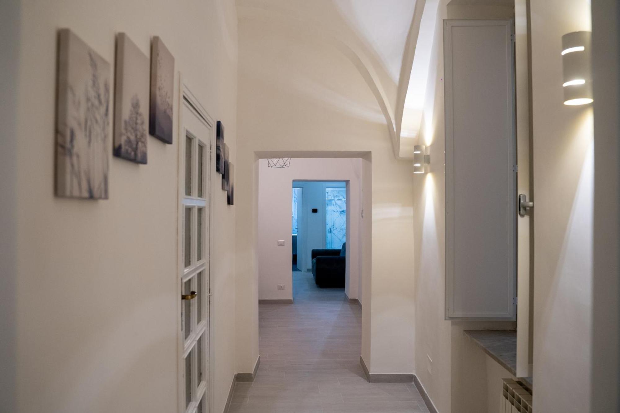 Dietro Al Plebiscito Luxury Suite Naples Extérieur photo